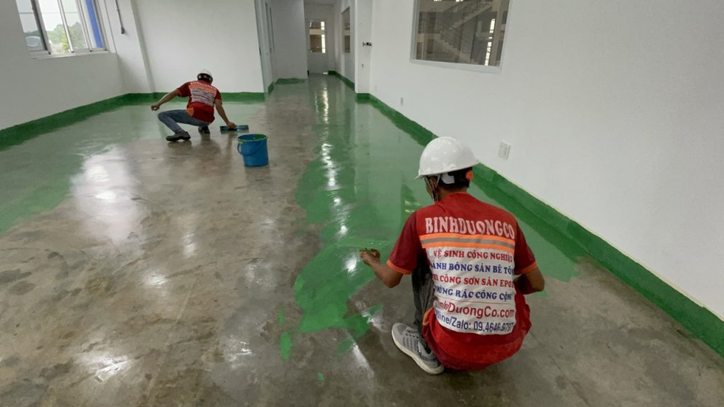 Thi Công Sơn Nền Epoxy Hệ Lăn Tại Bình Dương